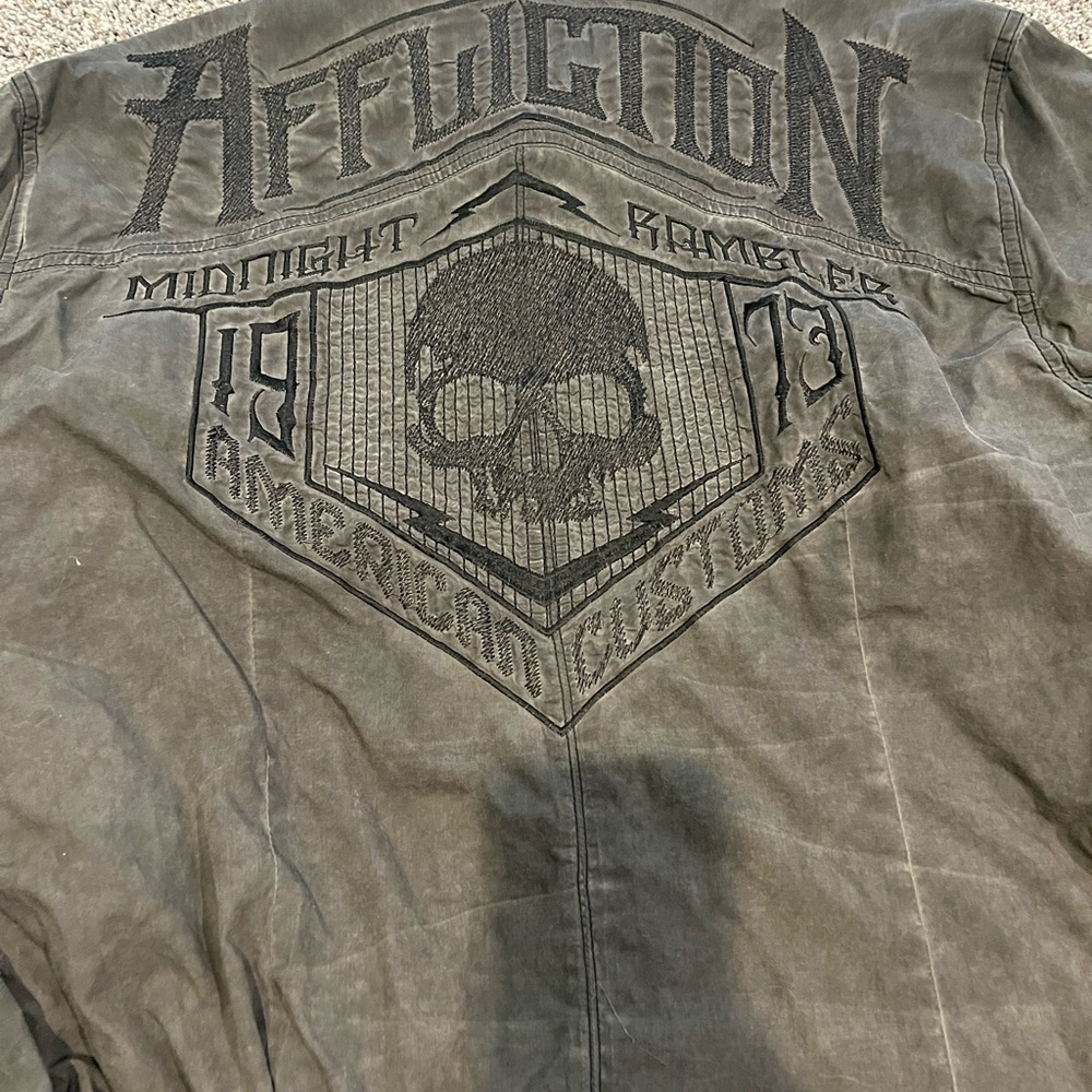 Mens XL affliction button down